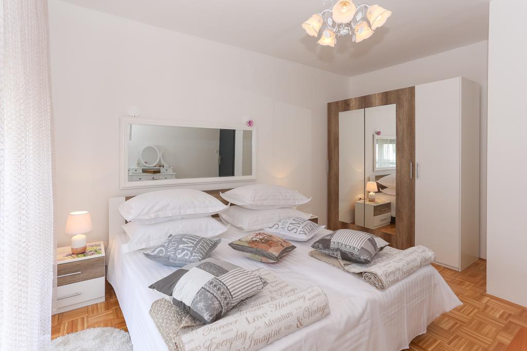 Apartment Vesna สปลิท ภายนอก รูปภาพ