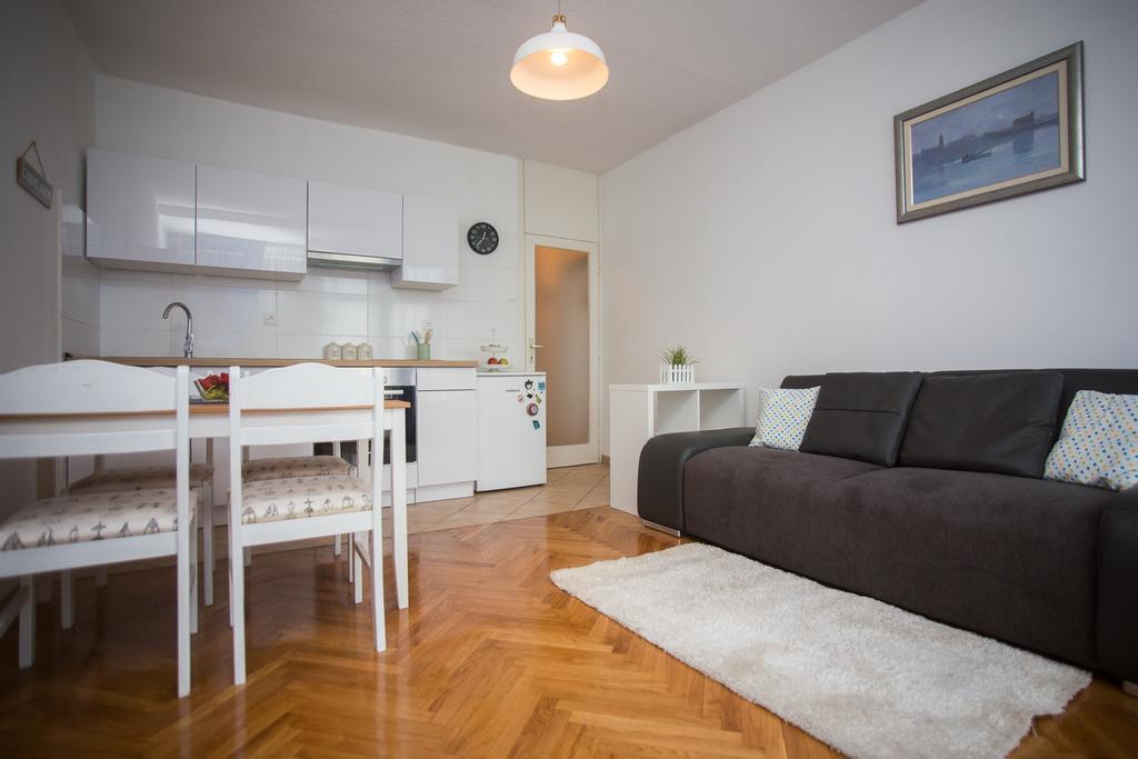 Apartment Vesna สปลิท ภายนอก รูปภาพ